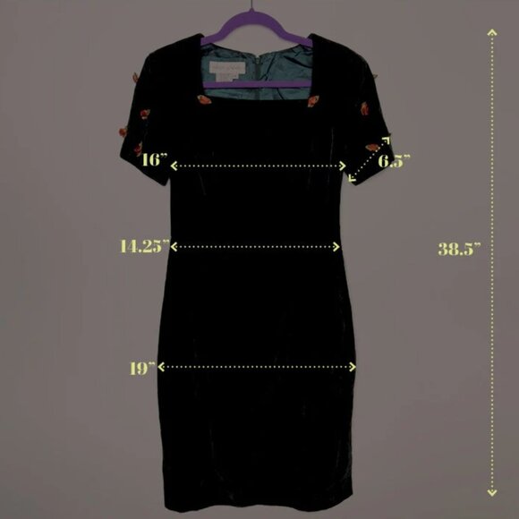Black Velvet with Removable Roses Maggy London Mini Dress - Picture 4 of 4